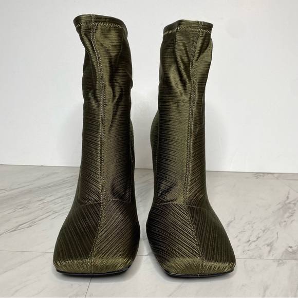 New! Topshop Tia Green Square Toe Heeled Sock Bootie 8 - Picture 2 of 14